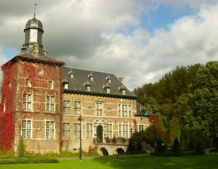 Kasteel Rullingen, Belgium, Belgium